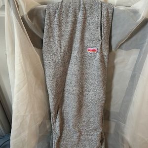 Gray women pink jogging pants with pink logo